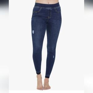 Spanx Distressed Pull On Jean Size Medium